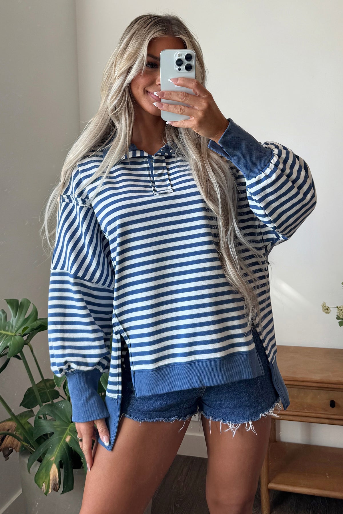 Stripe Color Block Split Hem Pullover Sweatshirt