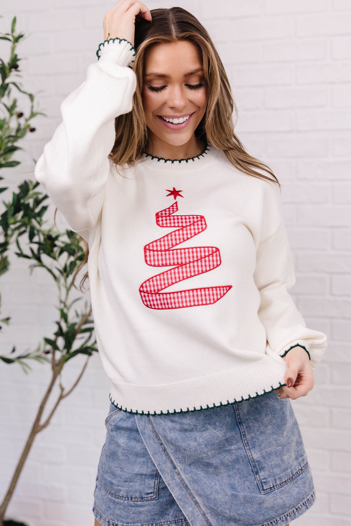 Stitched Detail Christmas Tree Holiday Casual Sweater