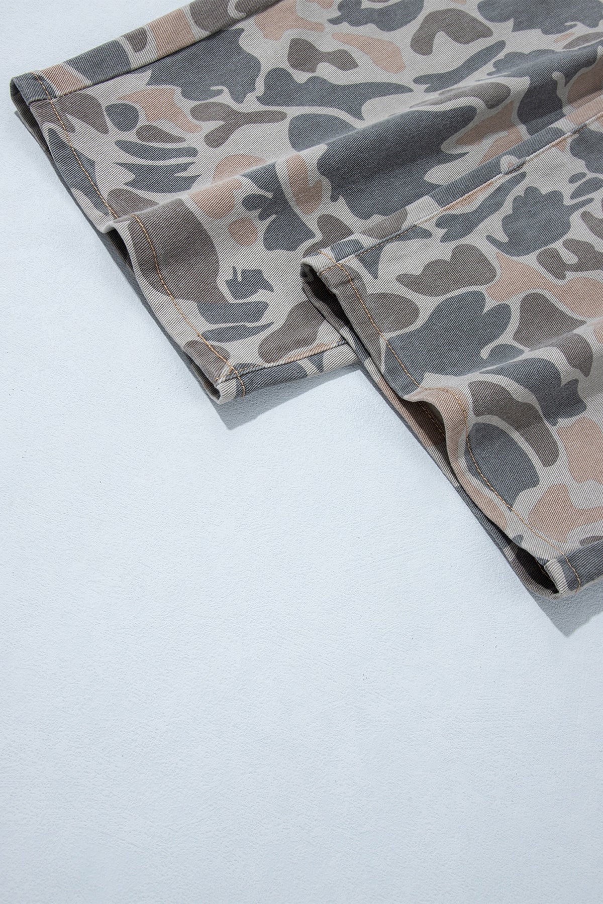 Plus Size Camouflage Print High Rise Barrel Jeans