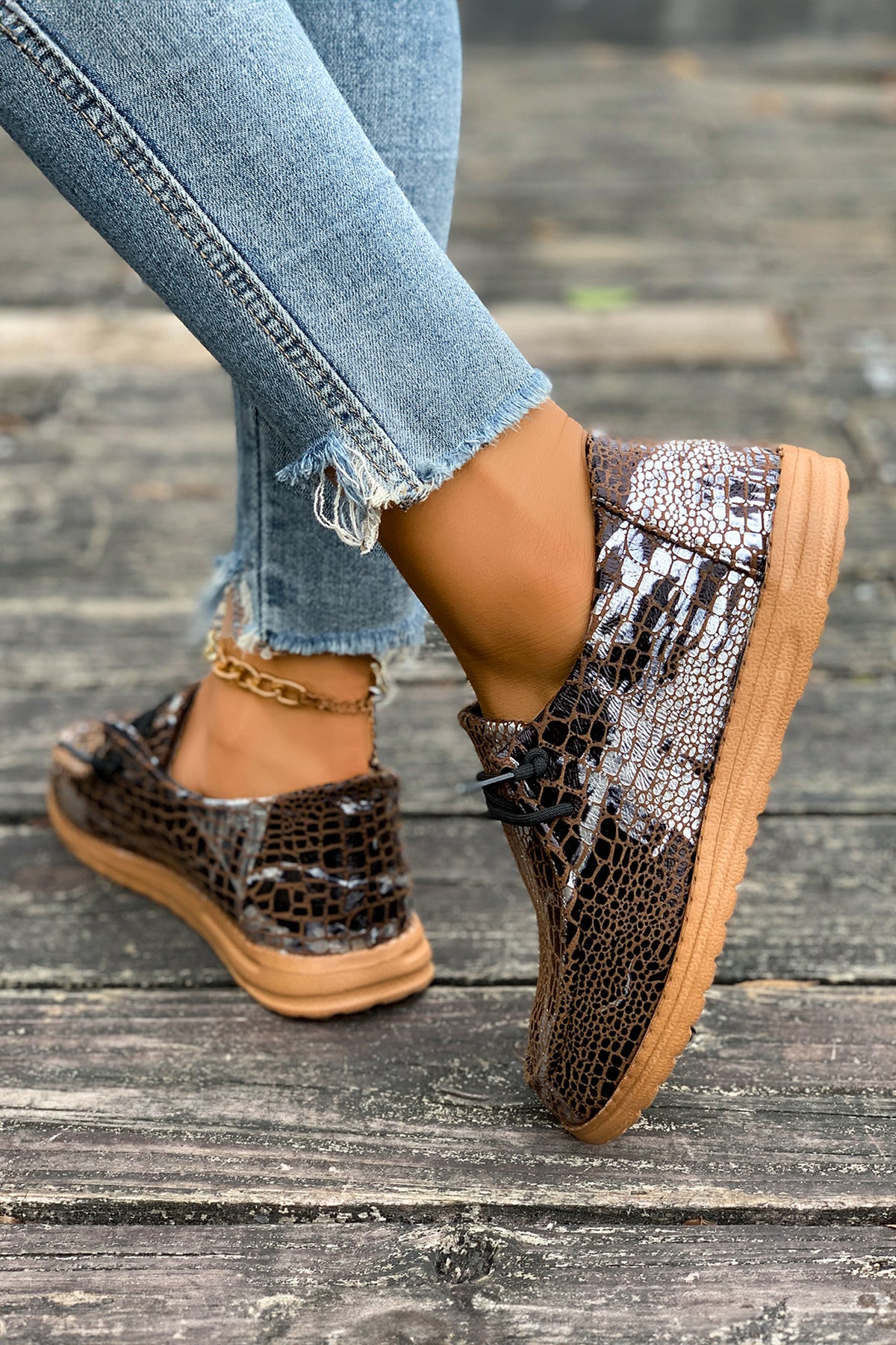 Mustard Artistic Print Lace-Up Loafers
