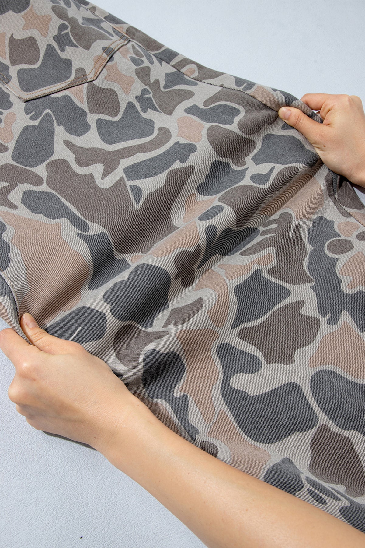 Plus Size Camouflage Print High Rise Barrel Jeans