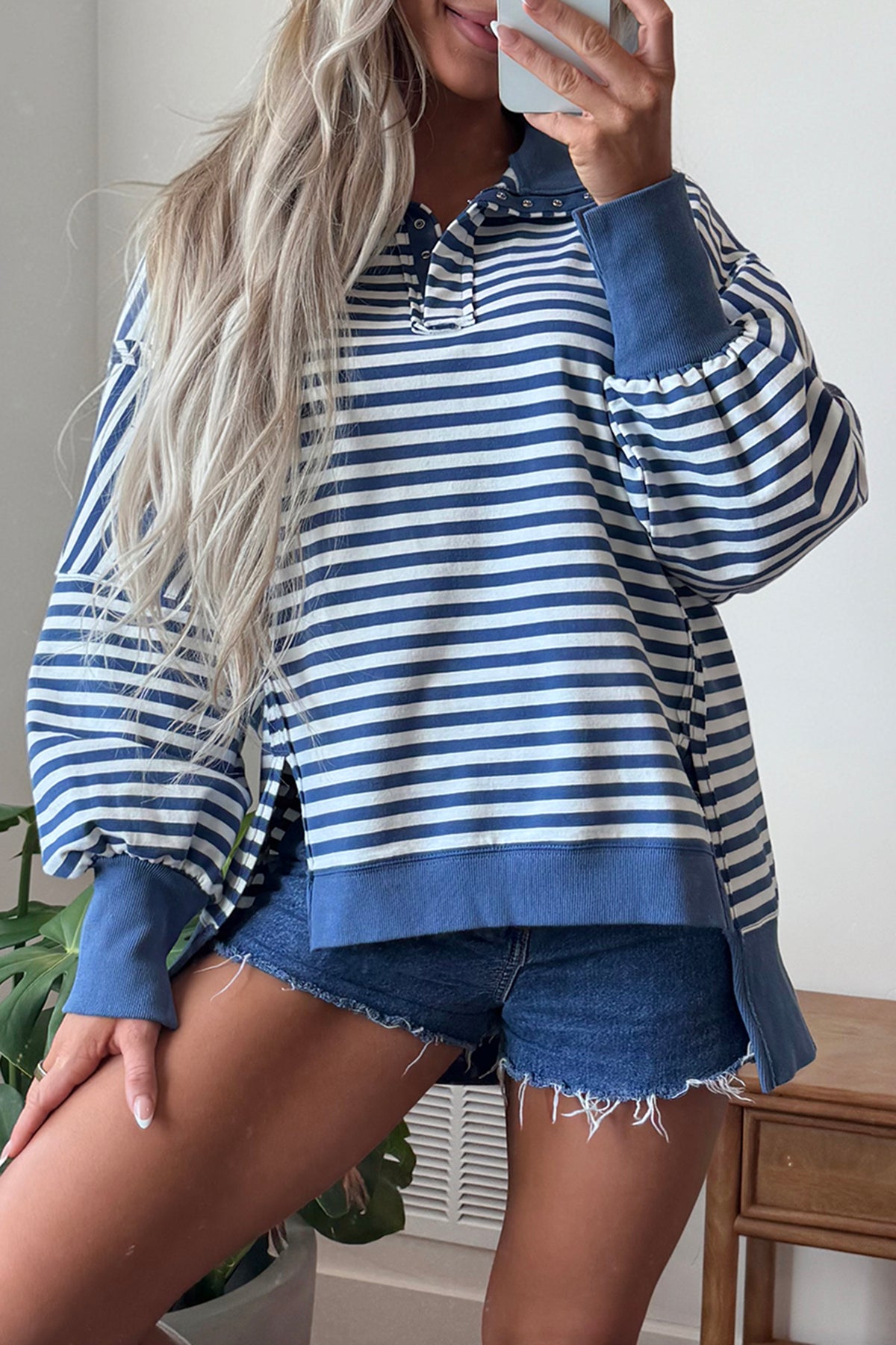 Stripe Color Block Split Hem Pullover Sweatshirt