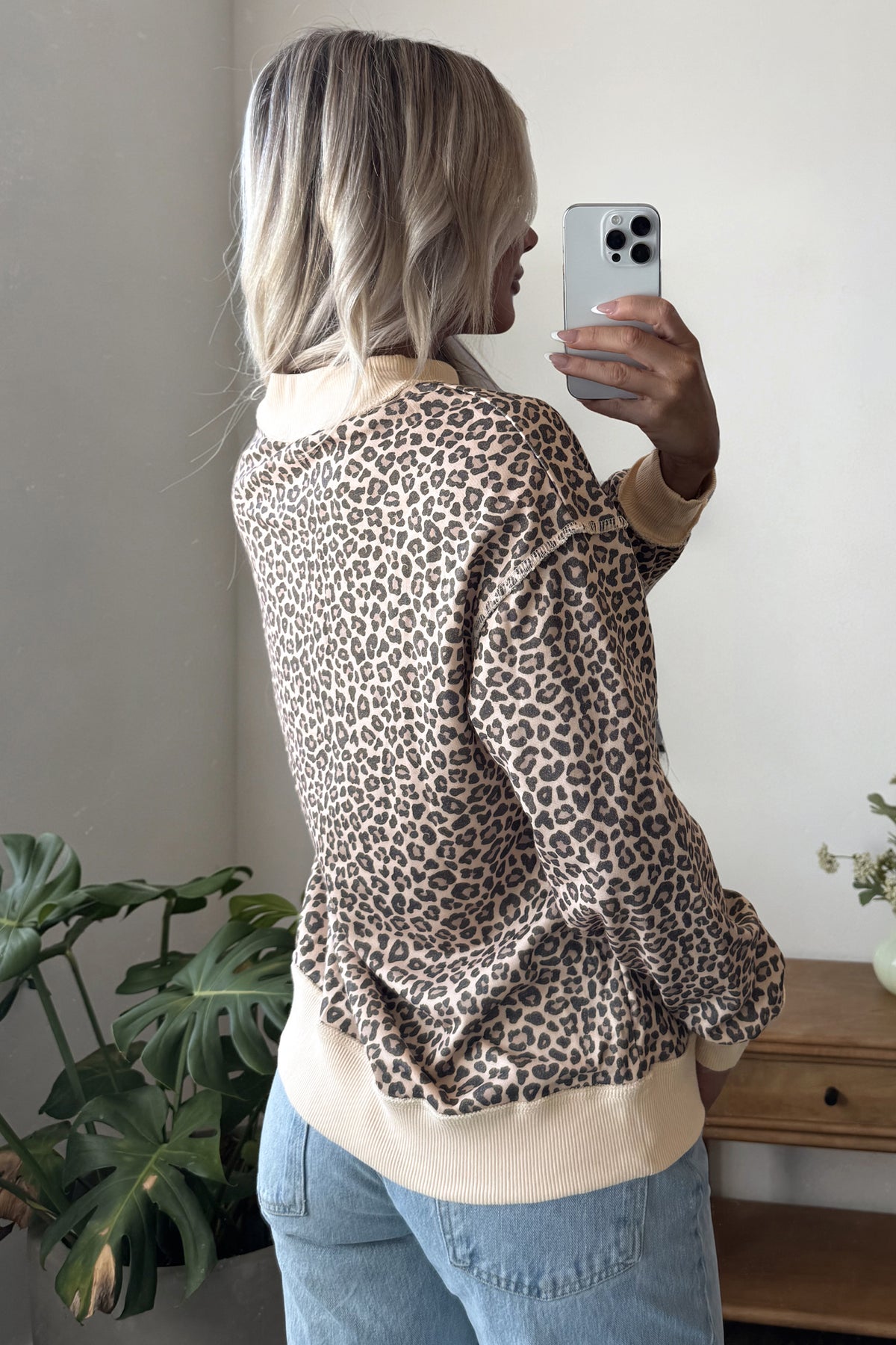 Leopard Print High-Neck Sweatshirt